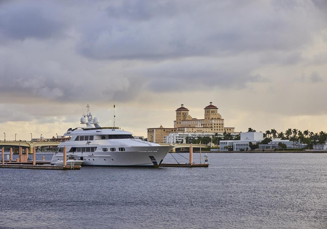 فندق Aka West Palm غرب شاطئ بالم المظهر الخارجي الصورة